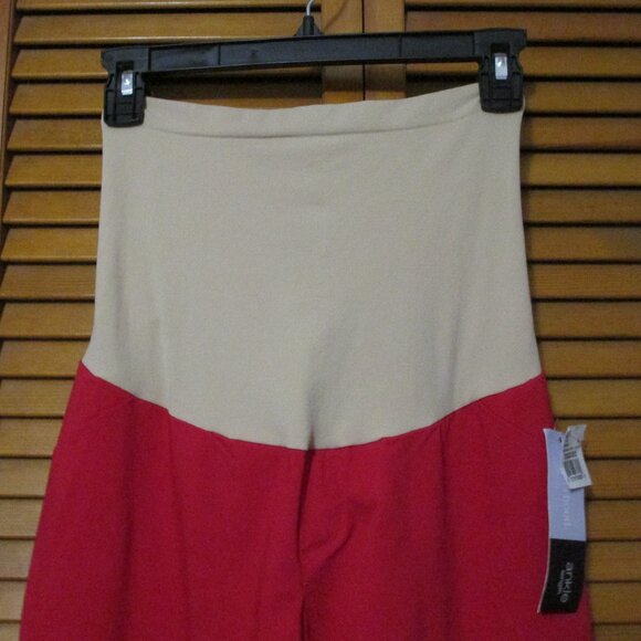 Motherhood Maternity NEW red pants, pull on, ankle length, tapered legs size L - Picture 4 of 10